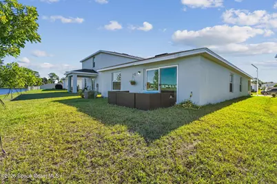702 Papillon Street SW, Palm Bay, FL 32908 - Photo 28