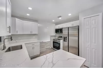 1521 Baker Street NE, Palm Bay, FL 32907 - Photo 10