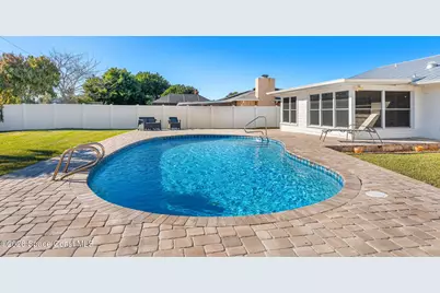 175 Via De La Reina, Merritt Island, FL 32953 - Photo 2