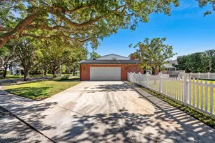 517 N River Oaks Dr, Indialantic, FL 32903 - Photo 60