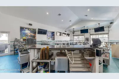 142 N Atlantic Avenue, Cocoa Beach, FL 32931 - Photo 18