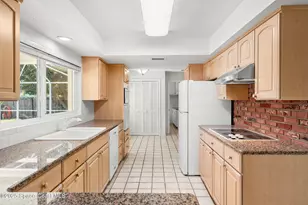 345 Dorset Dr, Cocoa Beach, FL 32931 - Photo 10