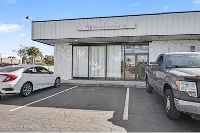 811 E Hibiscus Boulevard, Melbourne, FL 32901 - Photo 4