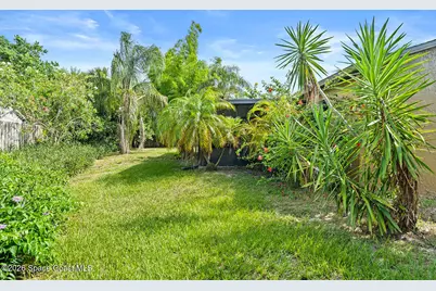 2539 Fulton Court W, Melbourne, FL 32935 - Photo 20