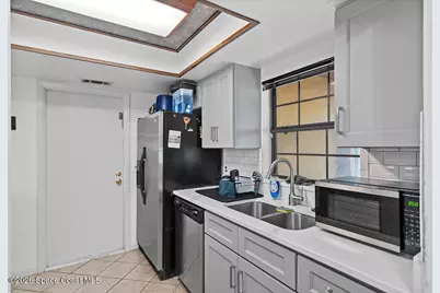 2539 Fulton Court W, Melbourne, FL 32935 - Photo 12