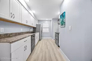 201 International Dr, Cape Canaveral, FL 32920 - Photo 2