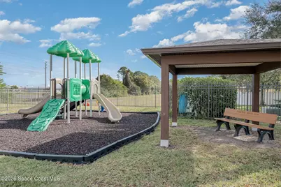 1010 Luminary Circle #101, Melbourne, FL 32901 - Photo 18