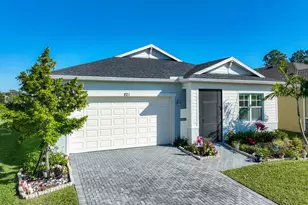 821 Antibes Ct NW, Palm Bay, FL 32907 - Photo 2