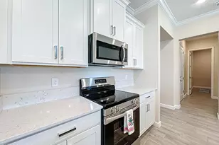 821 Antibes Ct NW, Palm Bay, FL 32907 - Photo 8