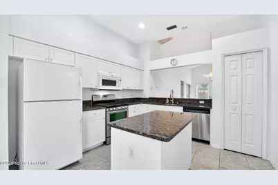 934 Pine Creek Circle NE, Palm Bay, FL 32905 - Photo 12