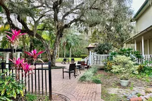 232 N Jungle Rd, Geneva, FL 32732 - Photo 2