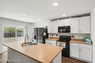 1986 Waukesha Ave SE, Palm Bay, FL 32909 - Photo 8
