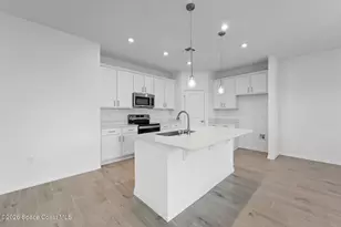 926 Castleford Ave NE, Palm Bay, FL 32905 - Photo 14
