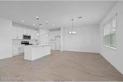 926 Castleford Avenue NE, Palm Bay, FL 32905 - Photo 10