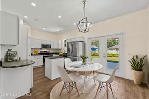 824 Schomer Ave SW, Palm Bay, FL 32908 - Photo 4