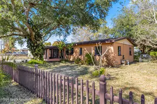 2082 Little John Rd, Melbourne, FL 32935 - Photo 14