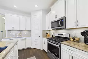 7663 Poulicny Ln, Melbourne, FL 32940 - Photo 8