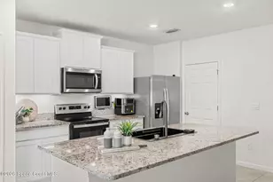 471 Old Country Rd S E, Palm Bay, FL 32909 - Photo 12