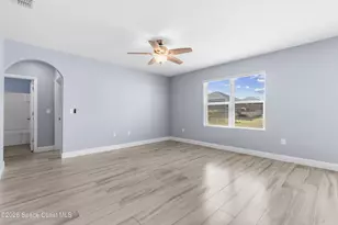 402 Moray Dr SW, Palm Bay, FL 32908 - Photo 18