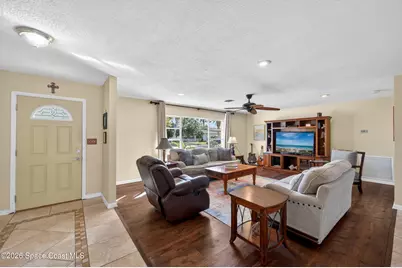 560 Glenwood Avenue, Satellite Beach, FL 32937 - Photo 4