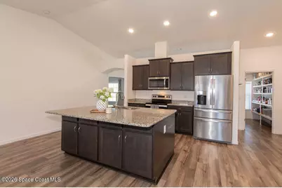 548 Burlington Avenue NE, Palm Bay, FL 32907 - Photo 12