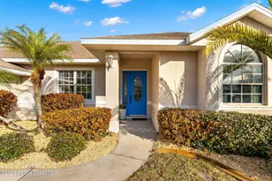 1305 Pemberton Trail, Malabar, FL 32950 - Photo 2