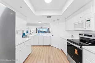 102 Riverside Dr, Cocoa, FL 32922 - Photo 10