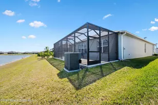 2631 Pinwherry St NW, Palm Bay, FL 32907 - Photo 8