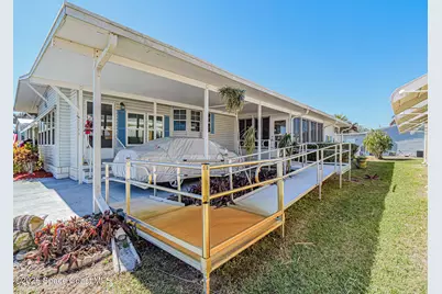 7566 Montauk Avenue #U19, Micco, FL 32976 - Photo 6