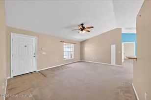 132 Hilton Ave NW, Palm Bay, FL 32907 - Photo 4
