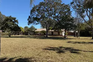 1201 Tropicana Road NE, Palm Bay, FL 32905 - Photo 10