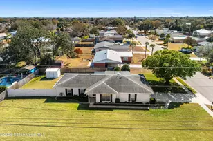 2501 Diplomat Dr, Melbourne, FL 32901 - Photo 2