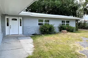 296 Woodland Dr, Melbourne, FL 32904 - Photo 2