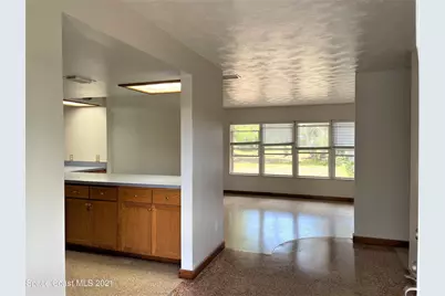 296 Woodland Drive, Melbourne, FL 32904 - Photo 4