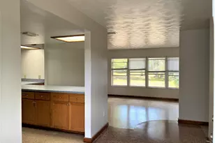 296 Woodland Dr, Melbourne, FL 32904 - Photo 4