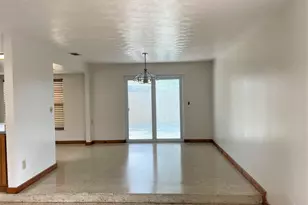 296 Woodland Dr, Melbourne, FL 32904 - Photo 14