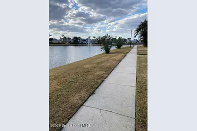 1475 Malibu Circle NE #105, Palm Bay, FL 32905 - Photo 4