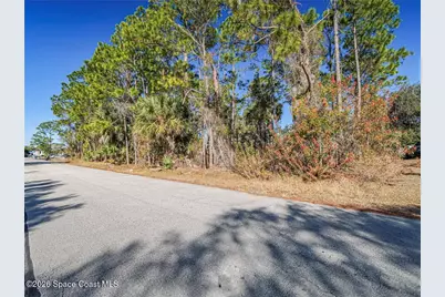 179 Bali Street SE, Palm Bay, FL 32909 - Photo 6