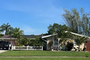 880 Levitt Pkwy, Rockledge, FL 32955 - Photo 2