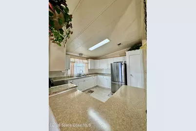 4426 Twin Lakes Drive, Melbourne, FL 32934 - Photo 10