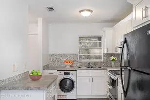 1727 Avocado Ave, Melbourne, FL 32935 - Photo 4