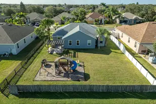 4030 Caparosa Cir, Melbourne, FL 32940 - Photo 4