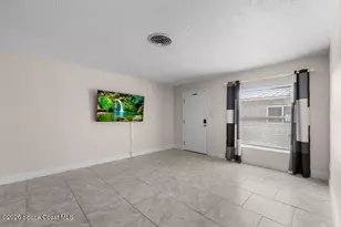 722 Granada St, Fort Pierce, FL 34949 - Photo 2