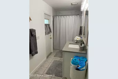 781 Sunset Lakes Drive, Merritt Island, FL 32953 - Photo 10