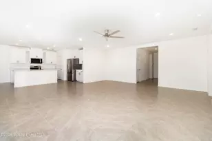 5072 Alabaster Dr, Grant-Valkaria, FL 32949 - Photo 16