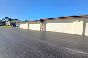 3060 N Atlantic Ave, Cocoa Beach, FL 32931 - Photo 26