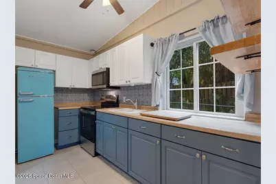 6425 4th Place, Vero Beach, FL 32968 - Photo 8