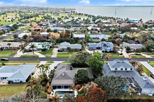 290 Marlin Pl, Melbourne Beach, FL 32951 - Photo 38