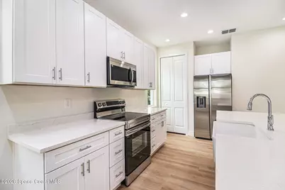 801 Gelaso Street SW, Palm Bay, FL 32908 - Photo 4