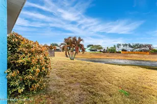 2047 Majestic Pine Ct NE, Palm Bay, FL 32905 - Photo 38